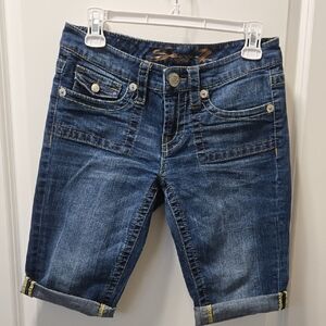 NWOT Womens Size 4 Bermuda Denim Shorts